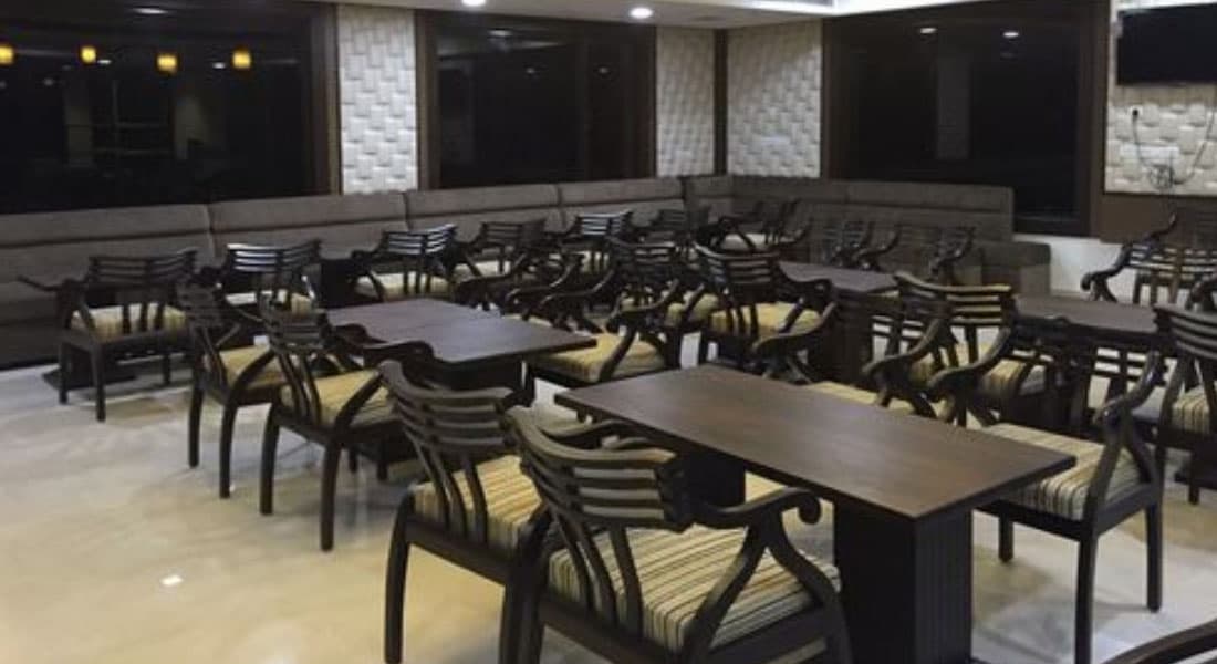 Naraina Vihar Club - Image 2