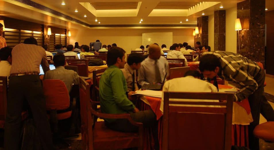 Hotel Metro Heights - Image 2