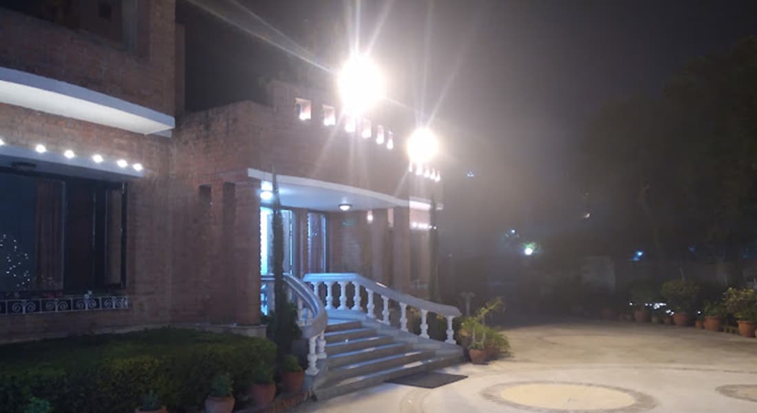 Gulmohar Garden - Image 3