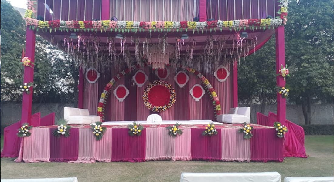 venue-img