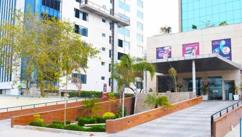 Hotel Sewa Grand - Image 1