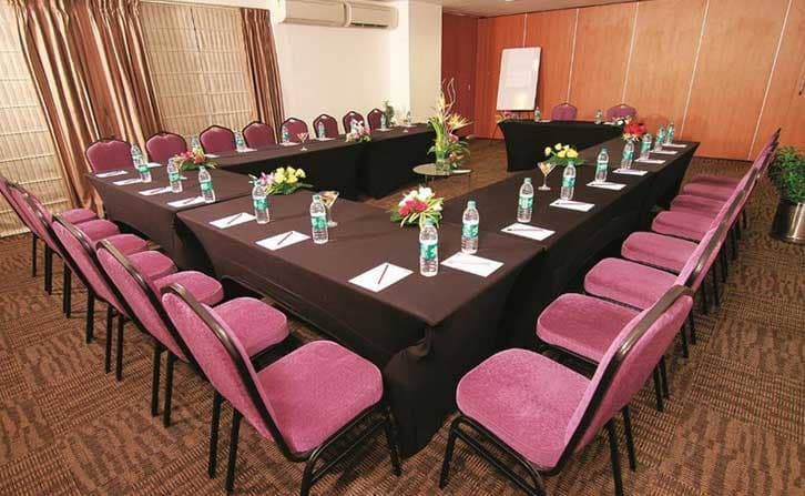 Caspia Hotel - Image 3