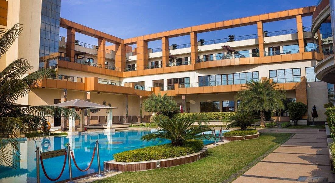 Club Florence - Image 3