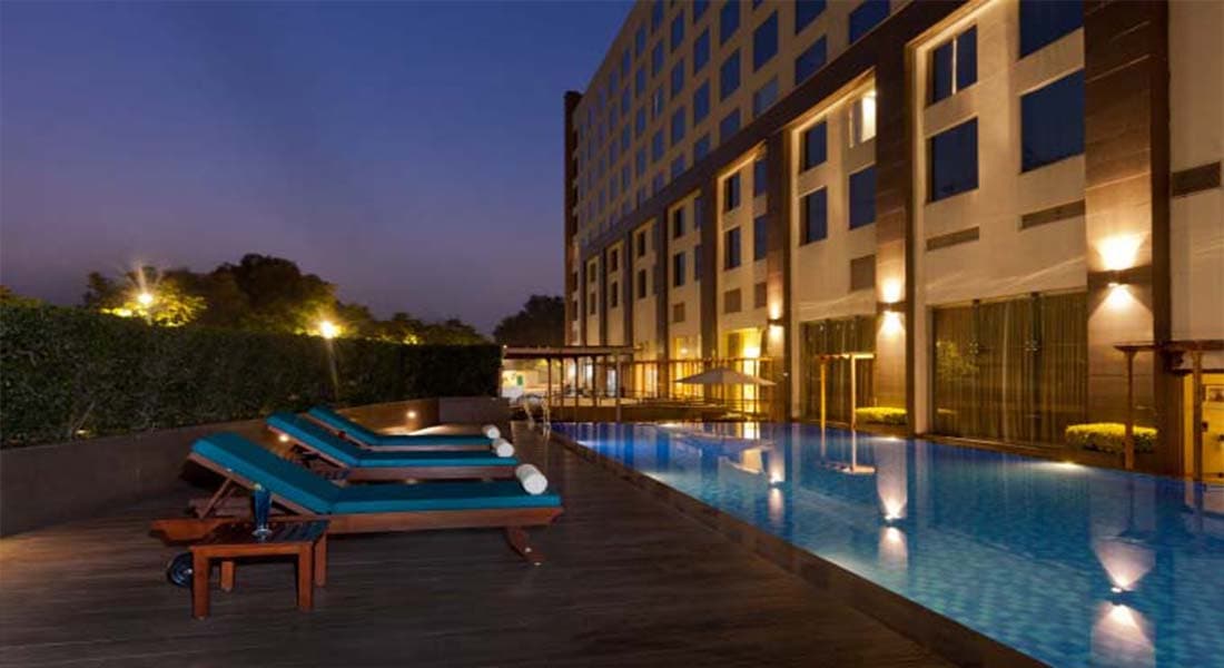 Lemon Tree Hotel, - Image 2