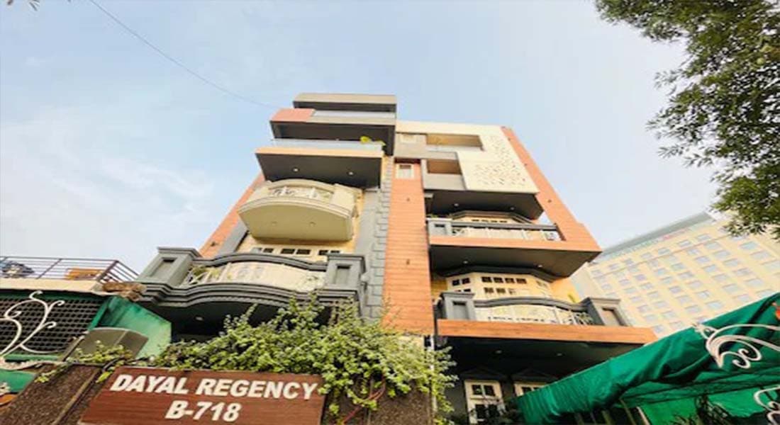 Hotel Dayal Regencyz - Image 1