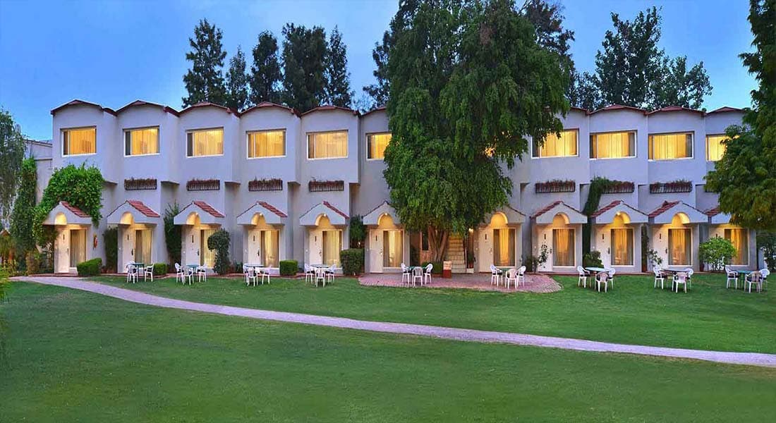 Best Western Resort Country Club - Image 2