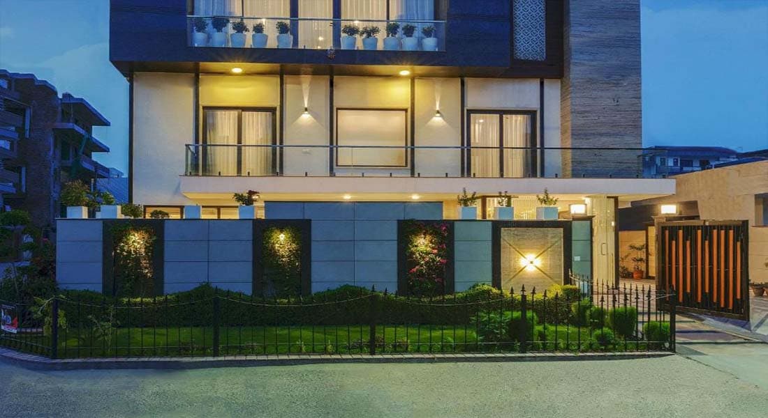 Comfort Inn Dhaliwals - Image 1