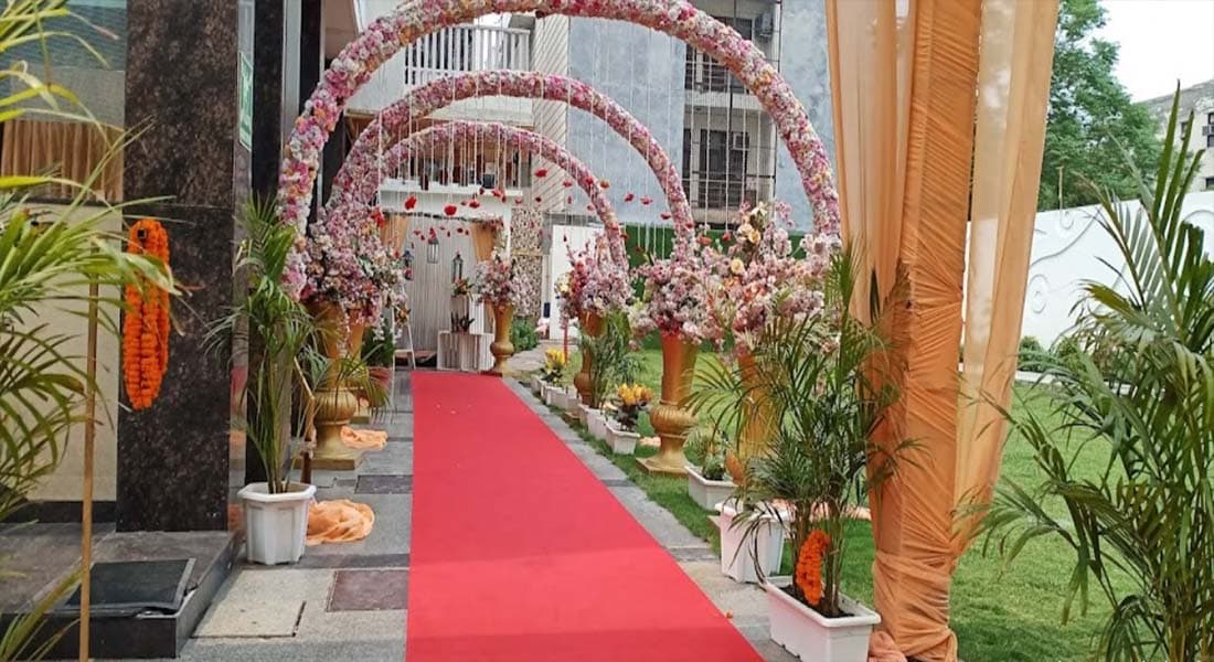 Central Park Hotel & Banquet - Image 1