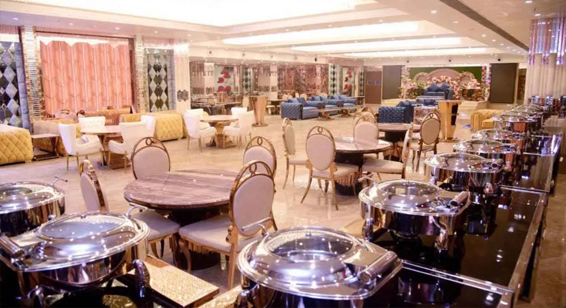 Vintage Banquet - Image 3