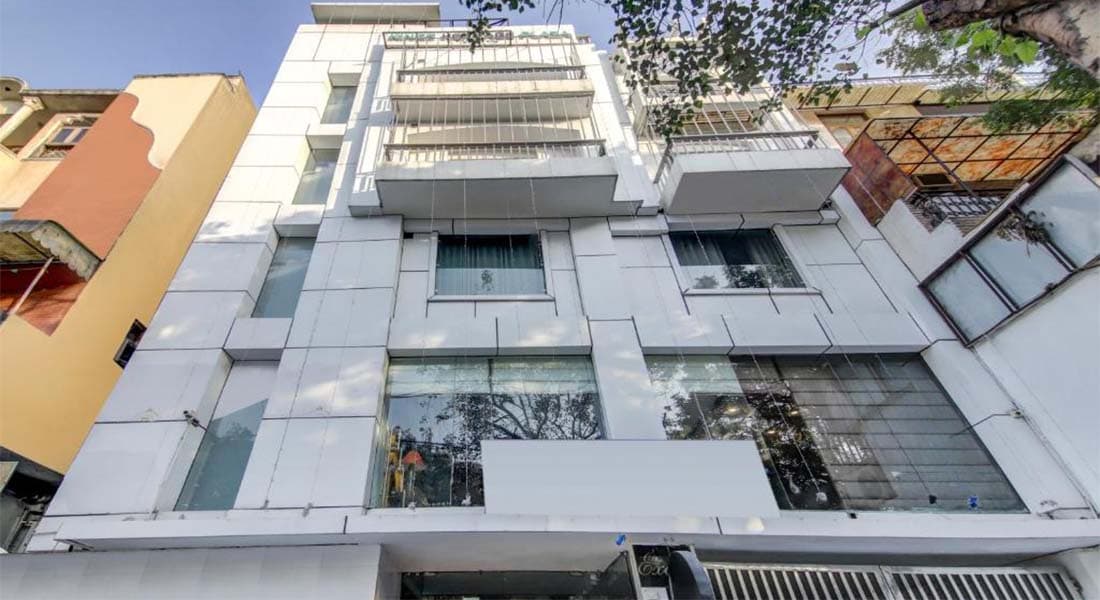 The Kings Plaza - Image 1