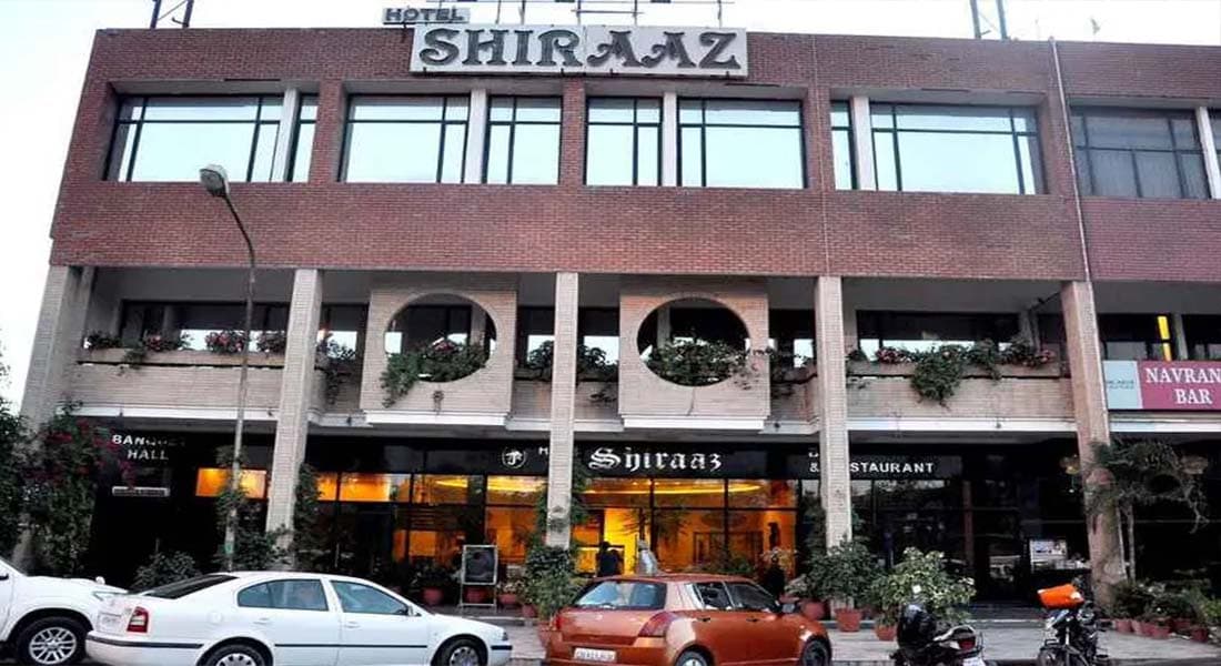 Hotel Shiraaz - Image 1