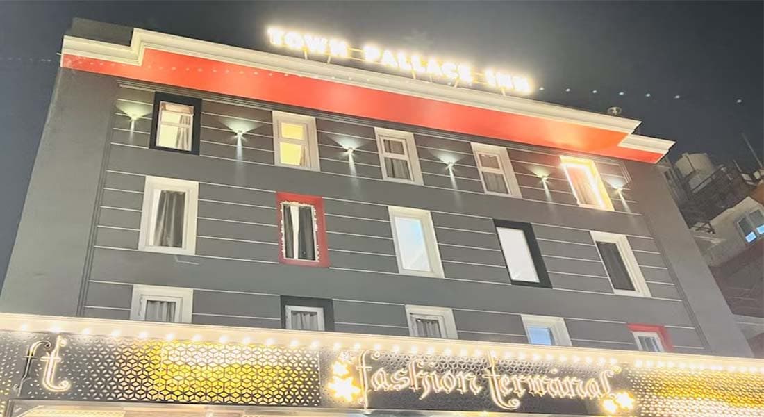 Town Pallace Inn - Image 1