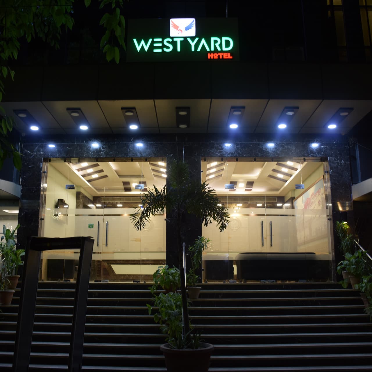 Westyard Hotel - Image 1
